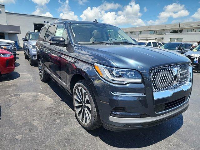 new 2024 Lincoln Navigator car, priced at $91,306