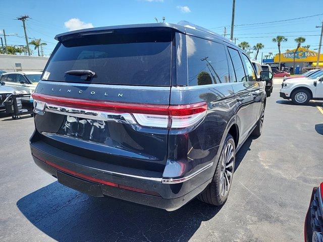 new 2024 Lincoln Navigator car, priced at $91,306