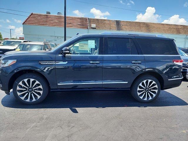 new 2024 Lincoln Navigator car, priced at $91,306