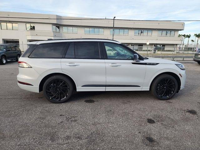 new 2025 Lincoln Aviator car, priced at $66,020