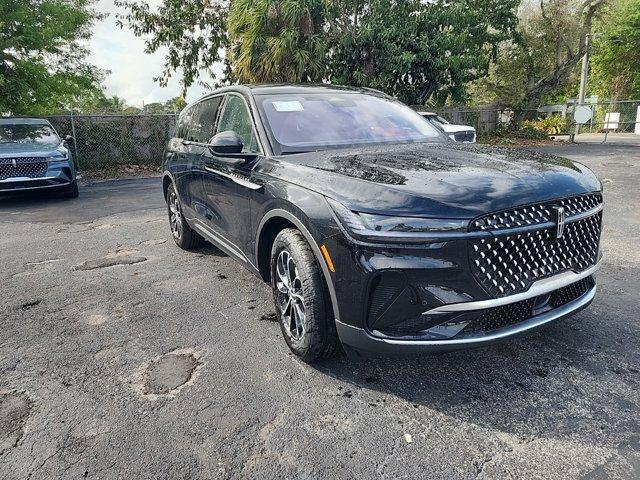 new 2025 Lincoln Nautilus car, priced at $49,126