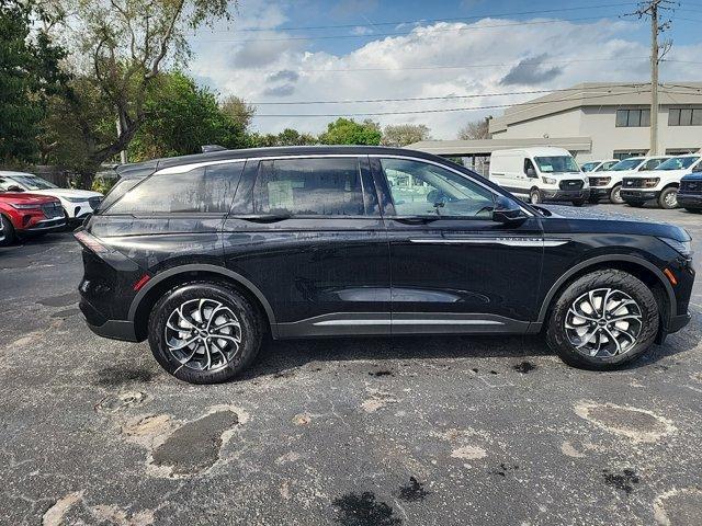 new 2025 Lincoln Nautilus car, priced at $49,126