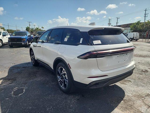 new 2025 Lincoln Nautilus car, priced at $52,726