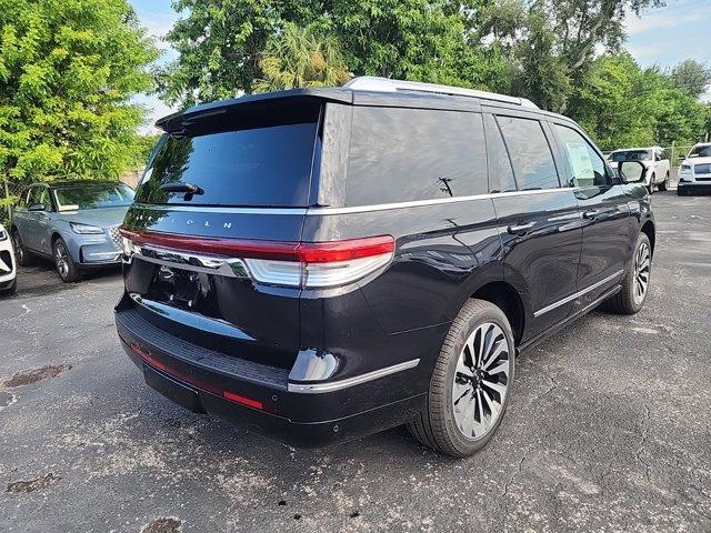 new 2024 Lincoln Navigator car, priced at $95,283