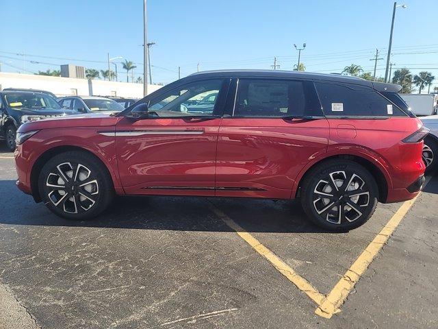 new 2025 Lincoln Nautilus car, priced at $61,097