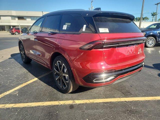 new 2025 Lincoln Nautilus car, priced at $61,097