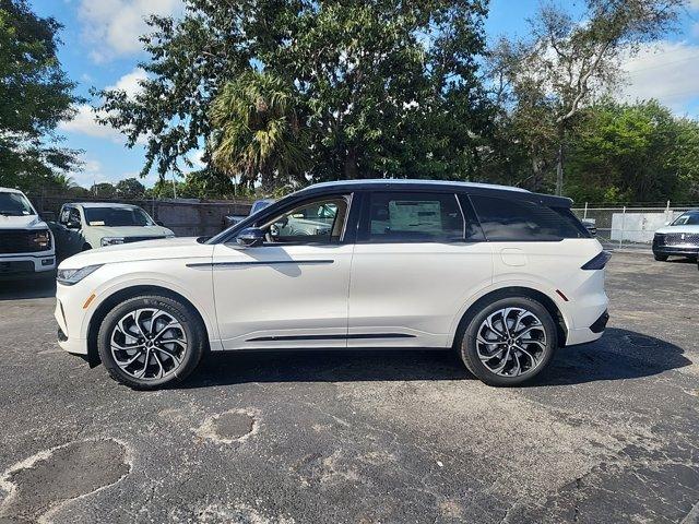 new 2025 Lincoln Nautilus car, priced at $60,377