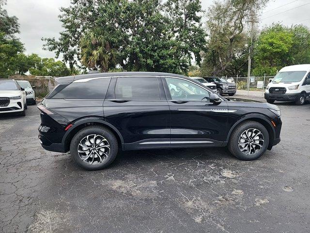 new 2025 Lincoln Nautilus car, priced at $49,126