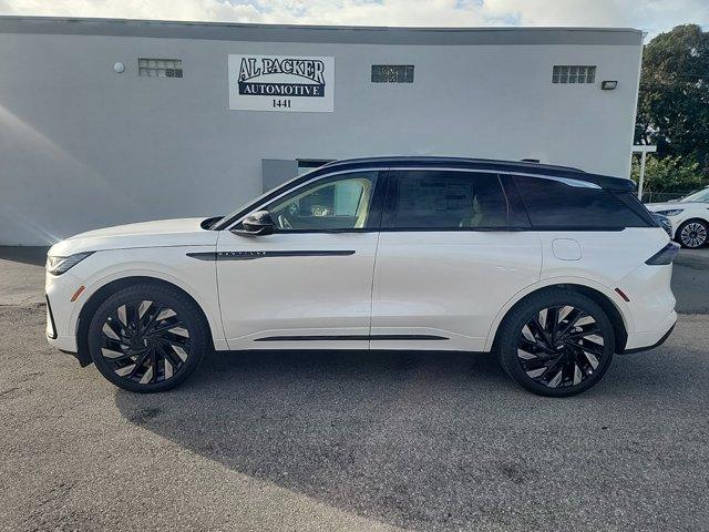 new 2025 Lincoln Nautilus car, priced at $81,295