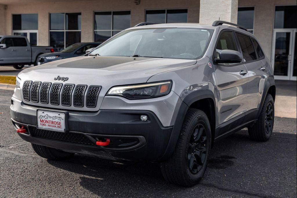 used 2019 Jeep Cherokee car, priced at $18,399