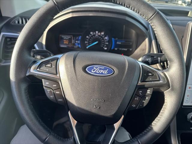 used 2024 Ford Edge car, priced at $30,399