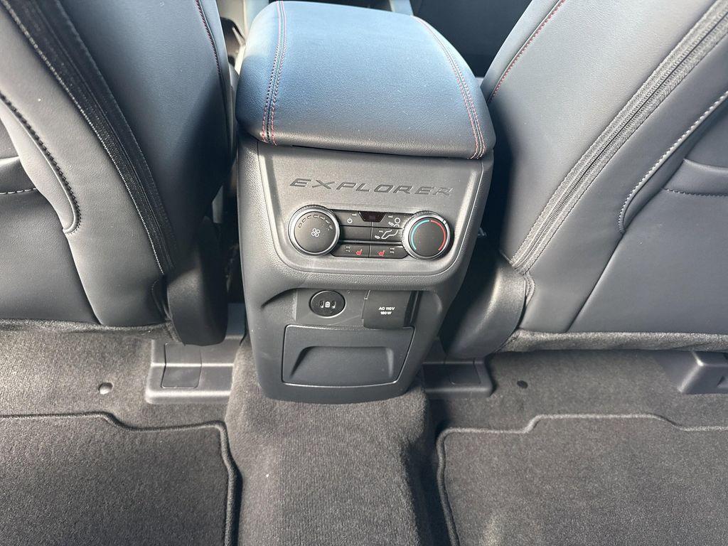 new 2025 Ford Explorer car, priced at $60,610
