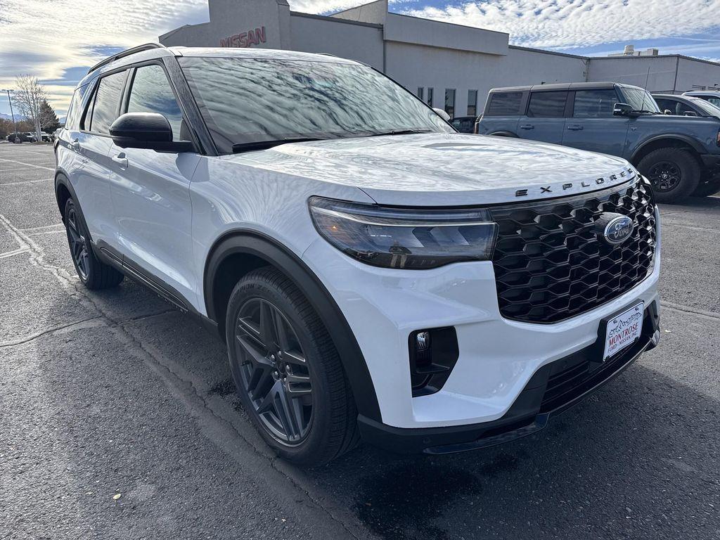 new 2025 Ford Explorer car, priced at $60,610
