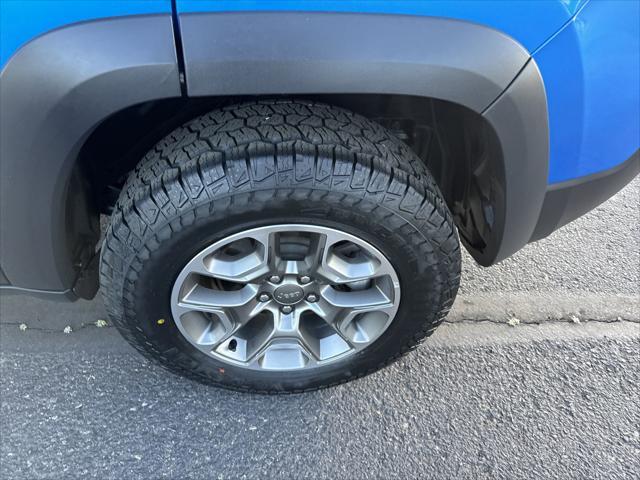used 2021 Jeep Cherokee car, priced at $24,499