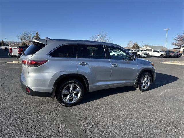 used 2016 Toyota Highlander car, priced at $24,999