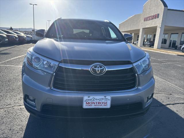 used 2016 Toyota Highlander car, priced at $24,999