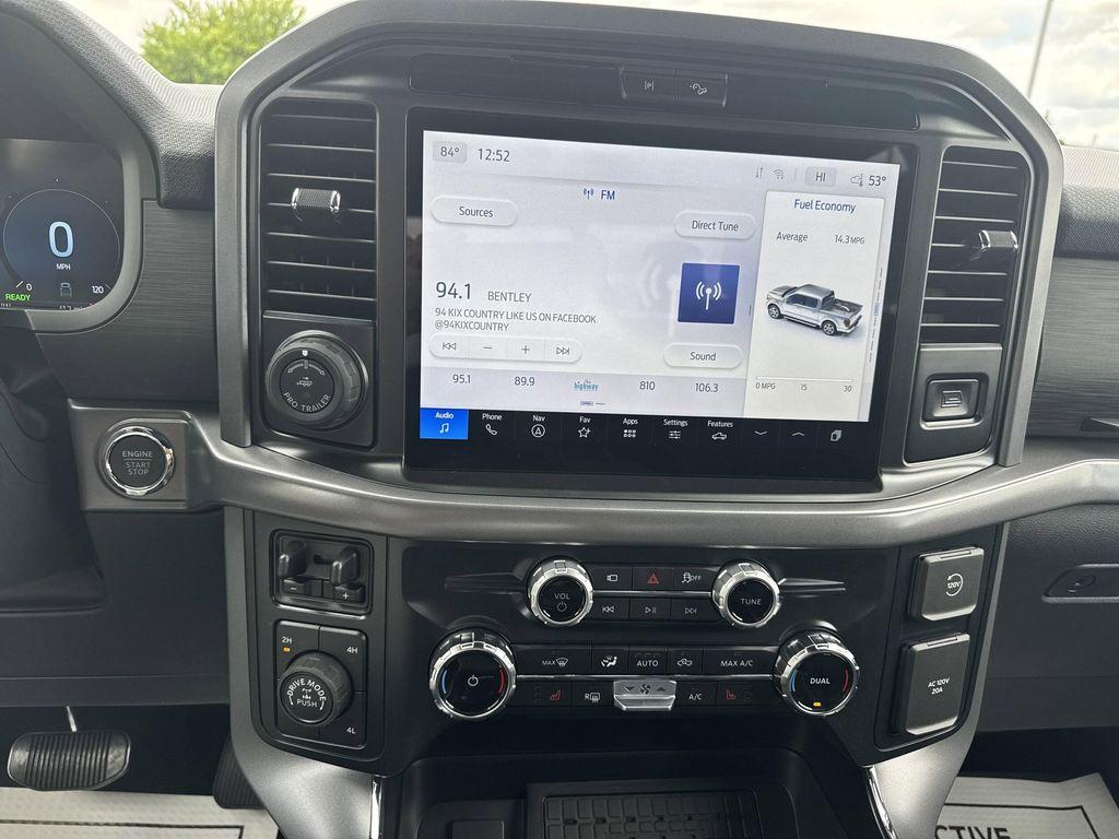 new 2025 Ford F-150 car, priced at $62,200