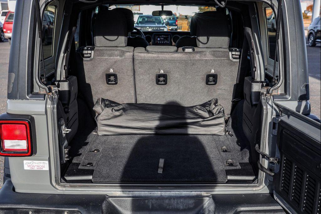 used 2020 Jeep Wrangler Unlimited car, priced at $27,999