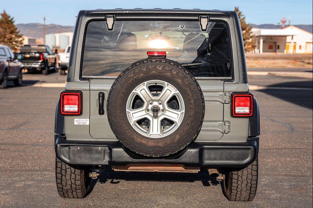 used 2020 Jeep Wrangler Unlimited car, priced at $27,999