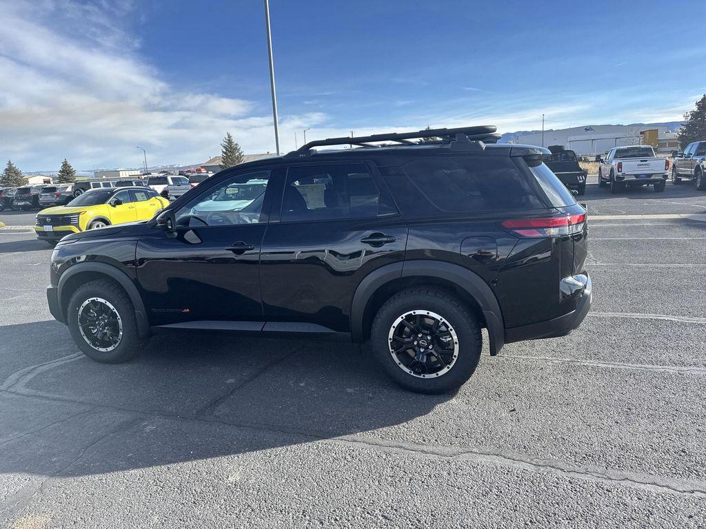 new 2025 Nissan Pathfinder car, priced at $43,074