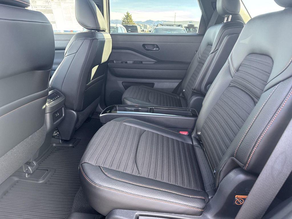 new 2025 Nissan Pathfinder car, priced at $43,074