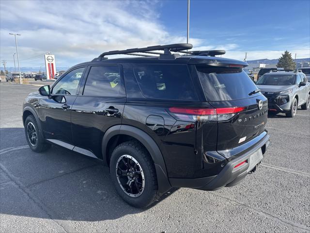 new 2025 Nissan Pathfinder car, priced at $45,324