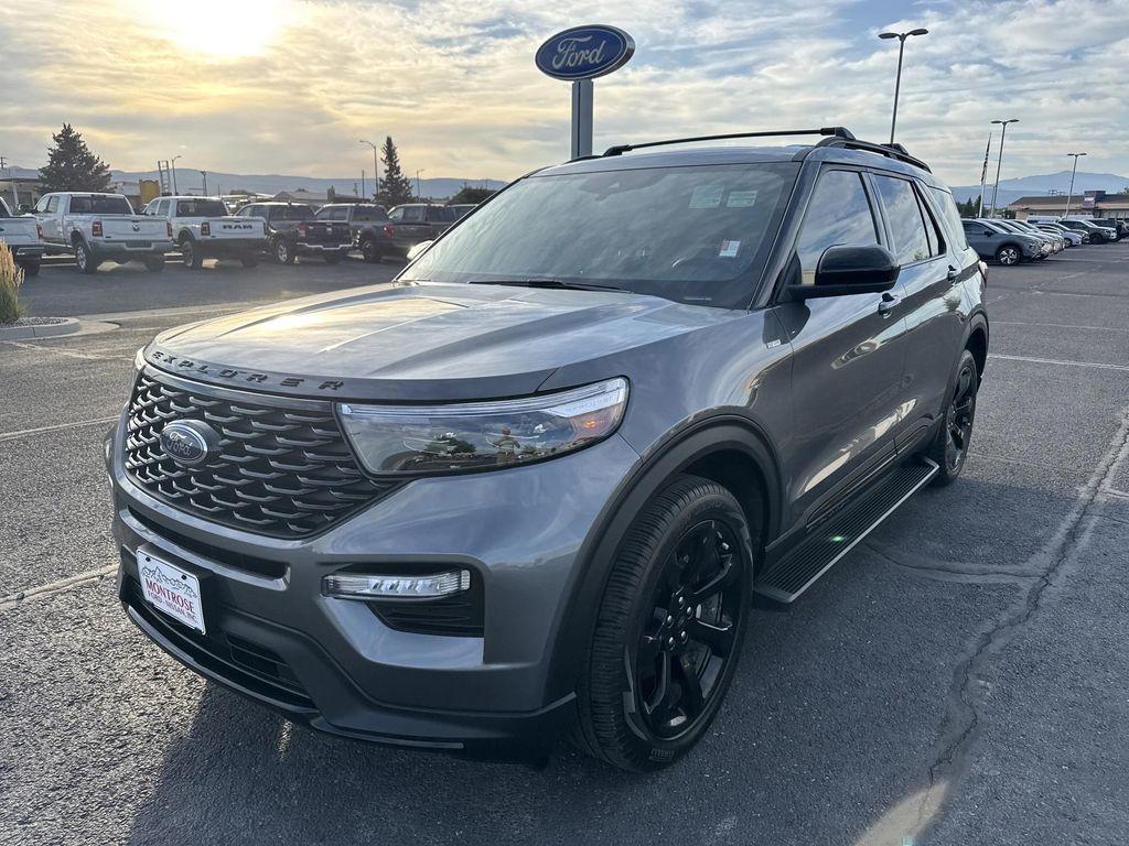 used 2023 Ford Explorer car, priced at $43,999