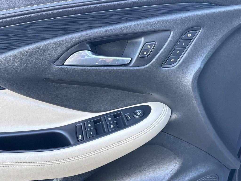 used 2017 Buick Envision car, priced at $15,999