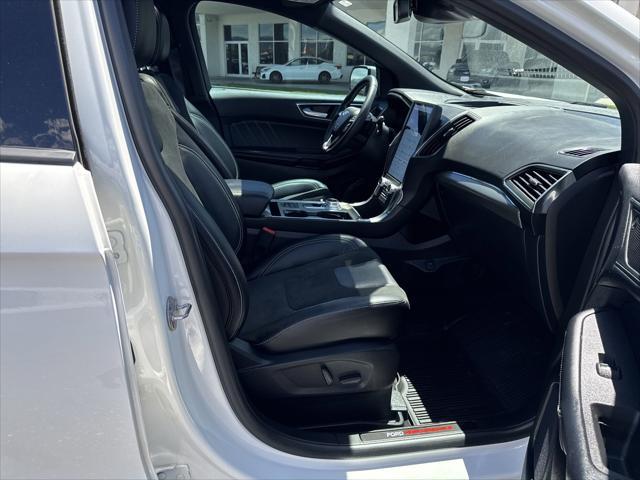 used 2022 Ford Edge car, priced at $35,999