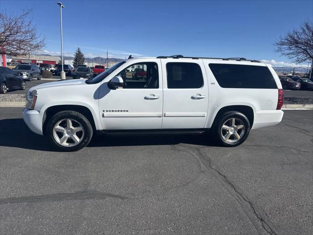 used 2007 Chevrolet Suburban car, priced at $6,499