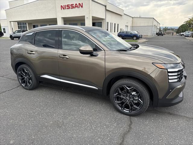 new 2025 Nissan Kicks car, priced at $32,084