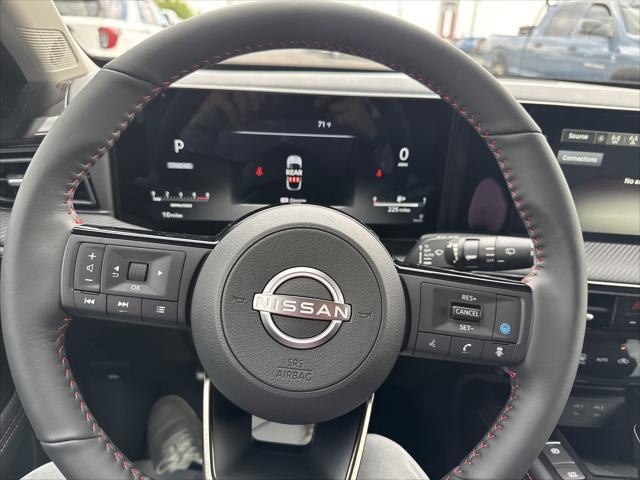 new 2025 Nissan Kicks car, priced at $32,084