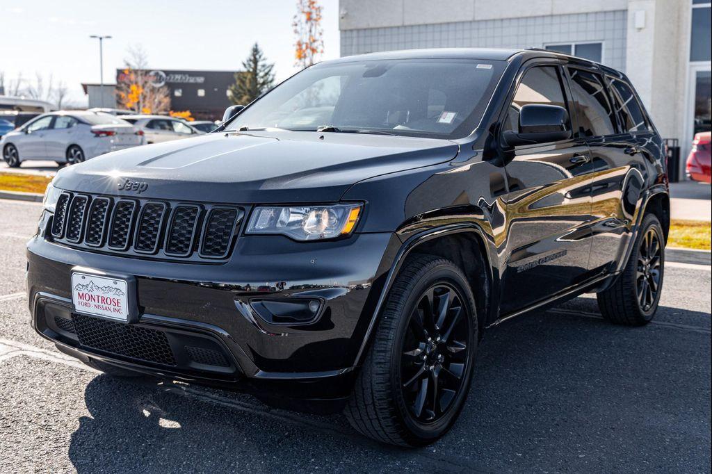 used 2018 Jeep Grand Cherokee car, priced at $19,399