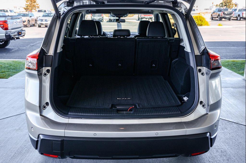 new 2026 Nissan Rogue car, priced at $33,240