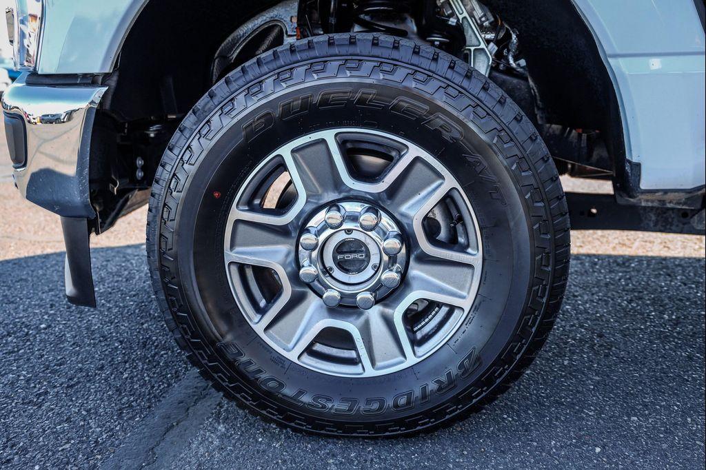 new 2025 Ford F-350 car, priced at $85,900