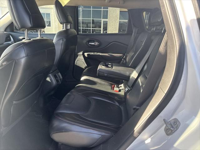 used 2015 Jeep Cherokee car, priced at $9,399