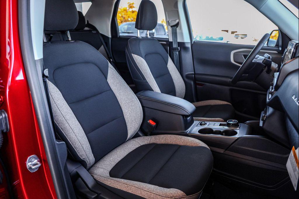 new 2025 Ford Bronco Sport car, priced at $33,547