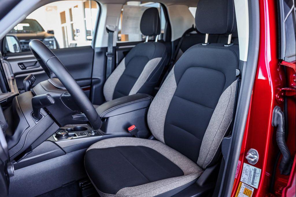 new 2025 Ford Bronco Sport car, priced at $33,547