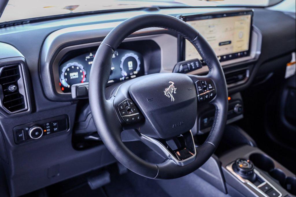 new 2025 Ford Bronco Sport car, priced at $33,547