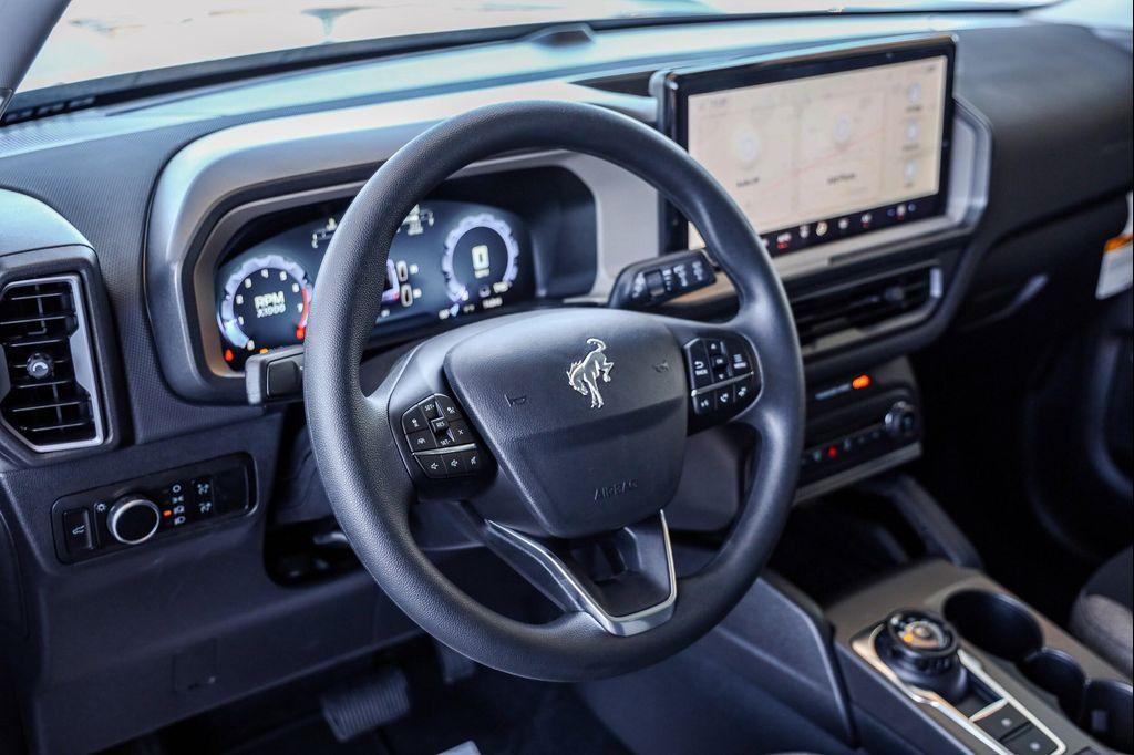 new 2025 Ford Bronco Sport car, priced at $32,700