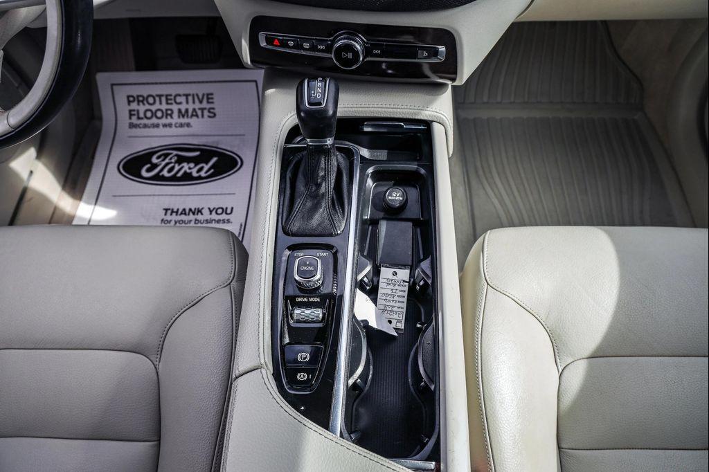 used 2016 Volvo XC90 car, priced at $18,399