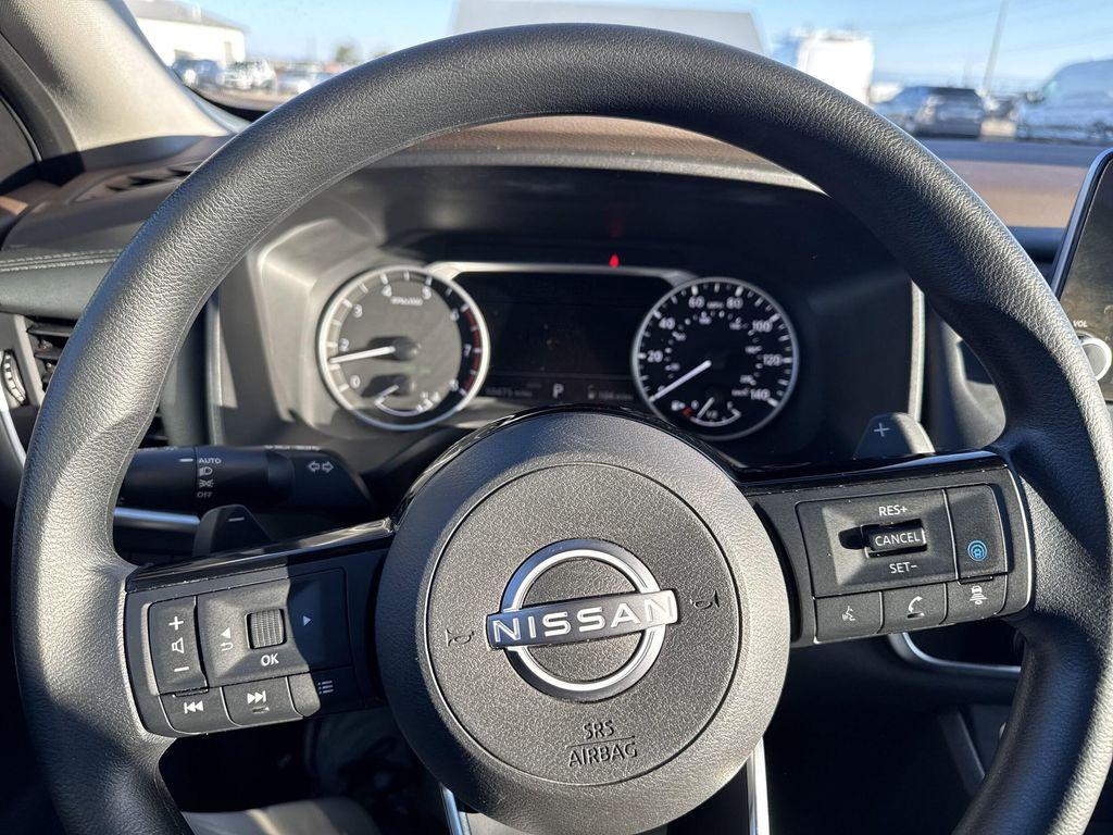 used 2023 Nissan Rogue car, priced at $21,999