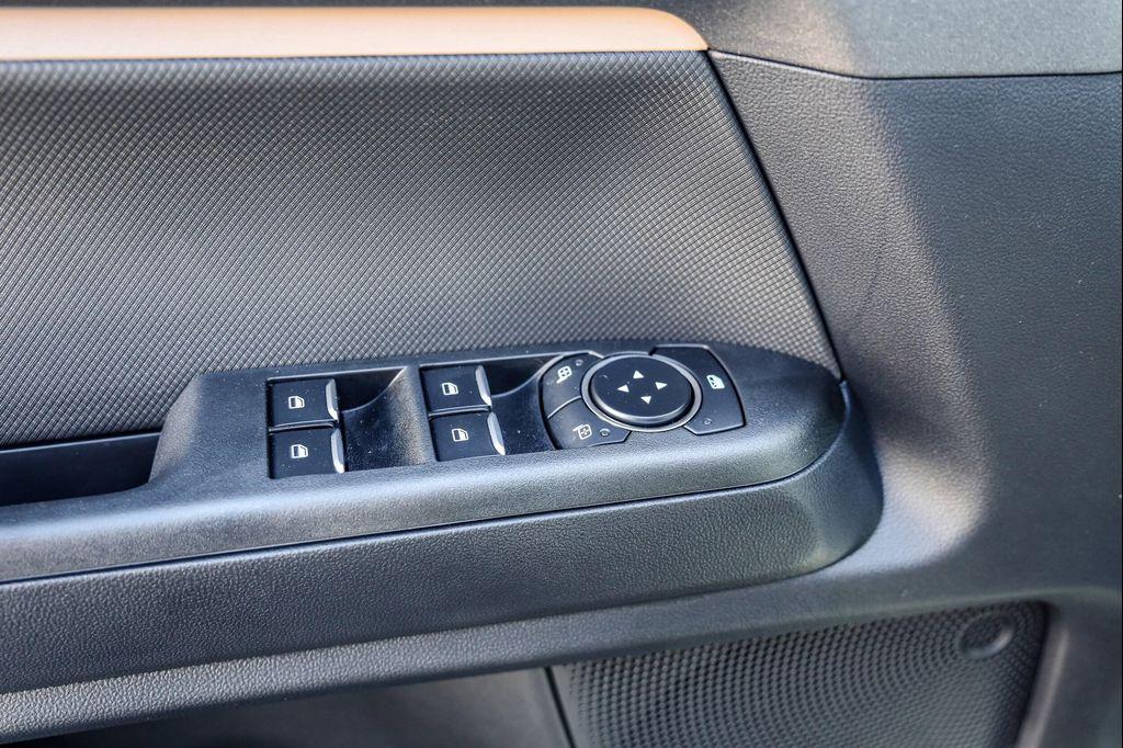 new 2025 Ford Bronco Sport car, priced at $33,454