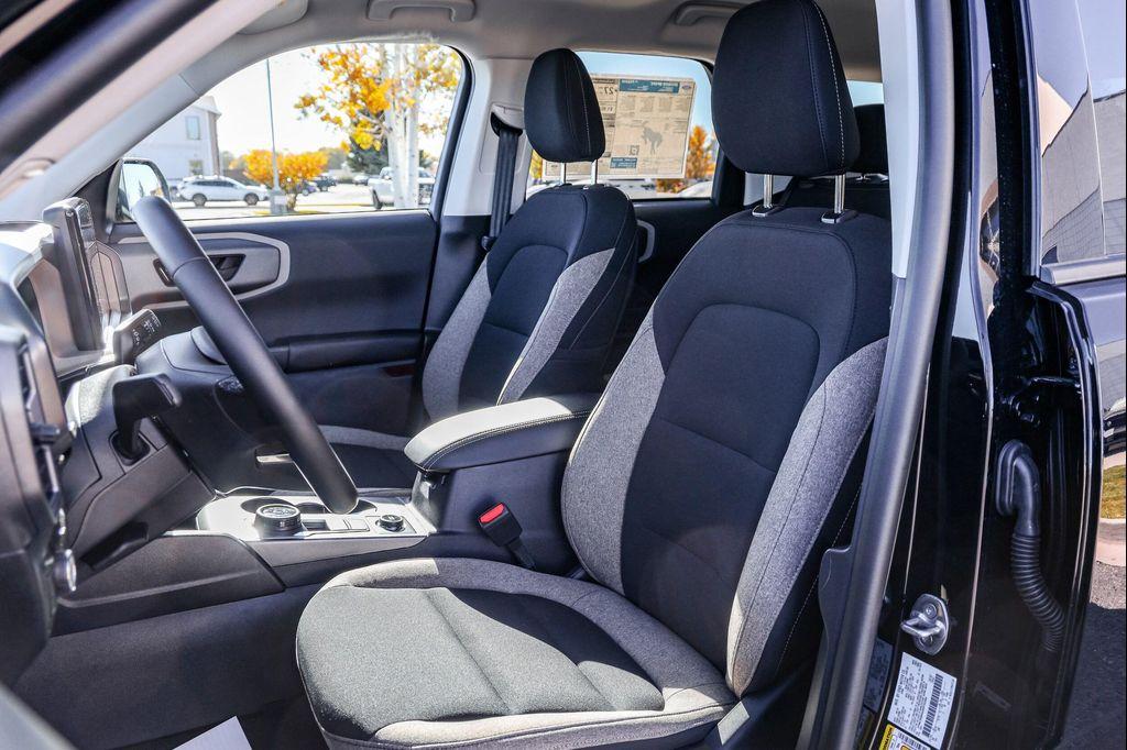 new 2025 Ford Bronco Sport car, priced at $33,454