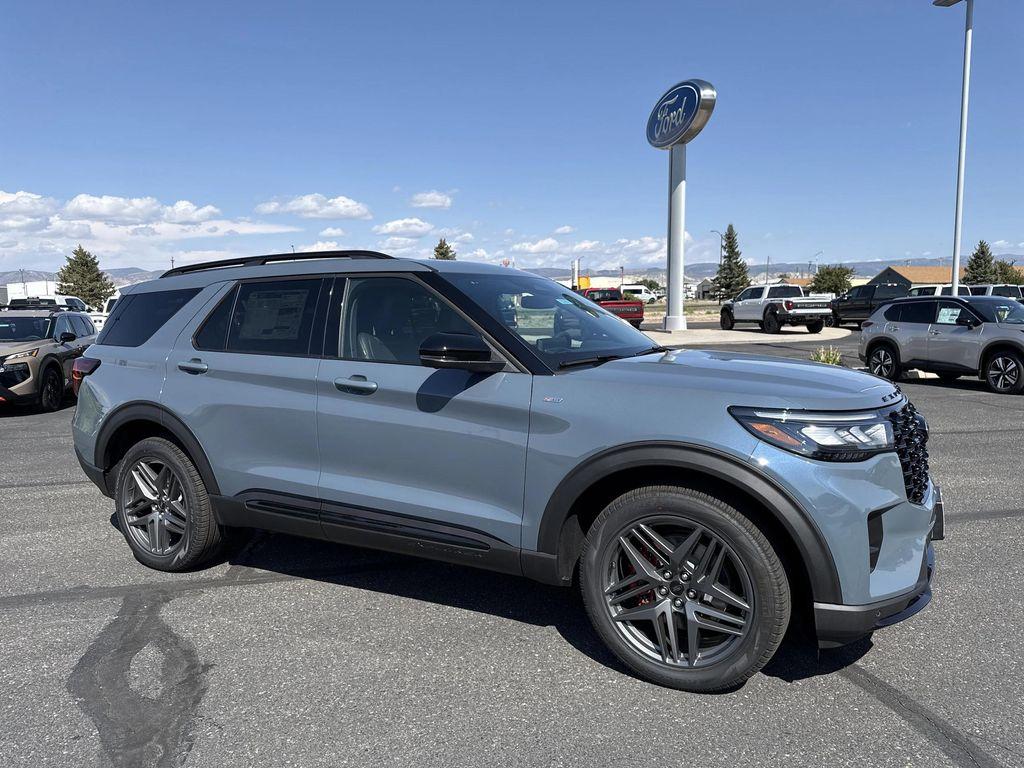 new 2025 Ford Explorer car, priced at $52,224