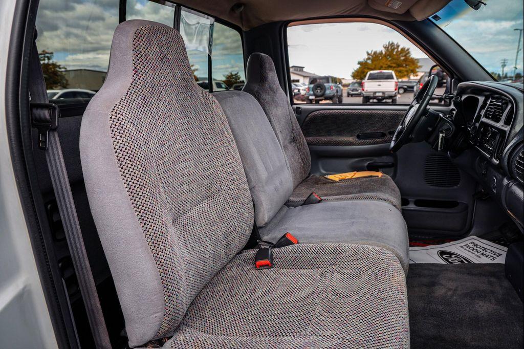 used 2001 Dodge Ram 1500 car, priced at $3,399