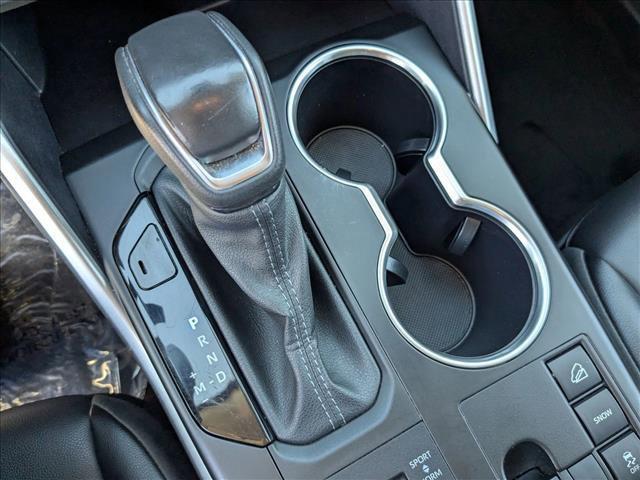 used 2024 Toyota Highlander car, priced at $41,712