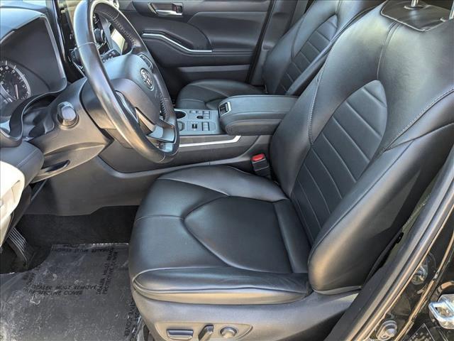 used 2024 Toyota Highlander car, priced at $41,712