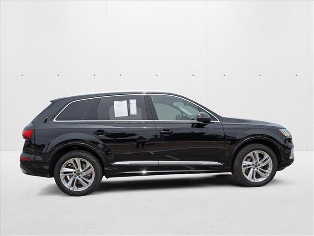 used 2024 Audi Q7 car, priced at $46,150