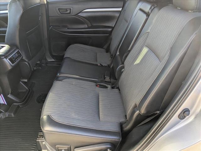used 2019 Toyota Highlander car, priced at $12,929